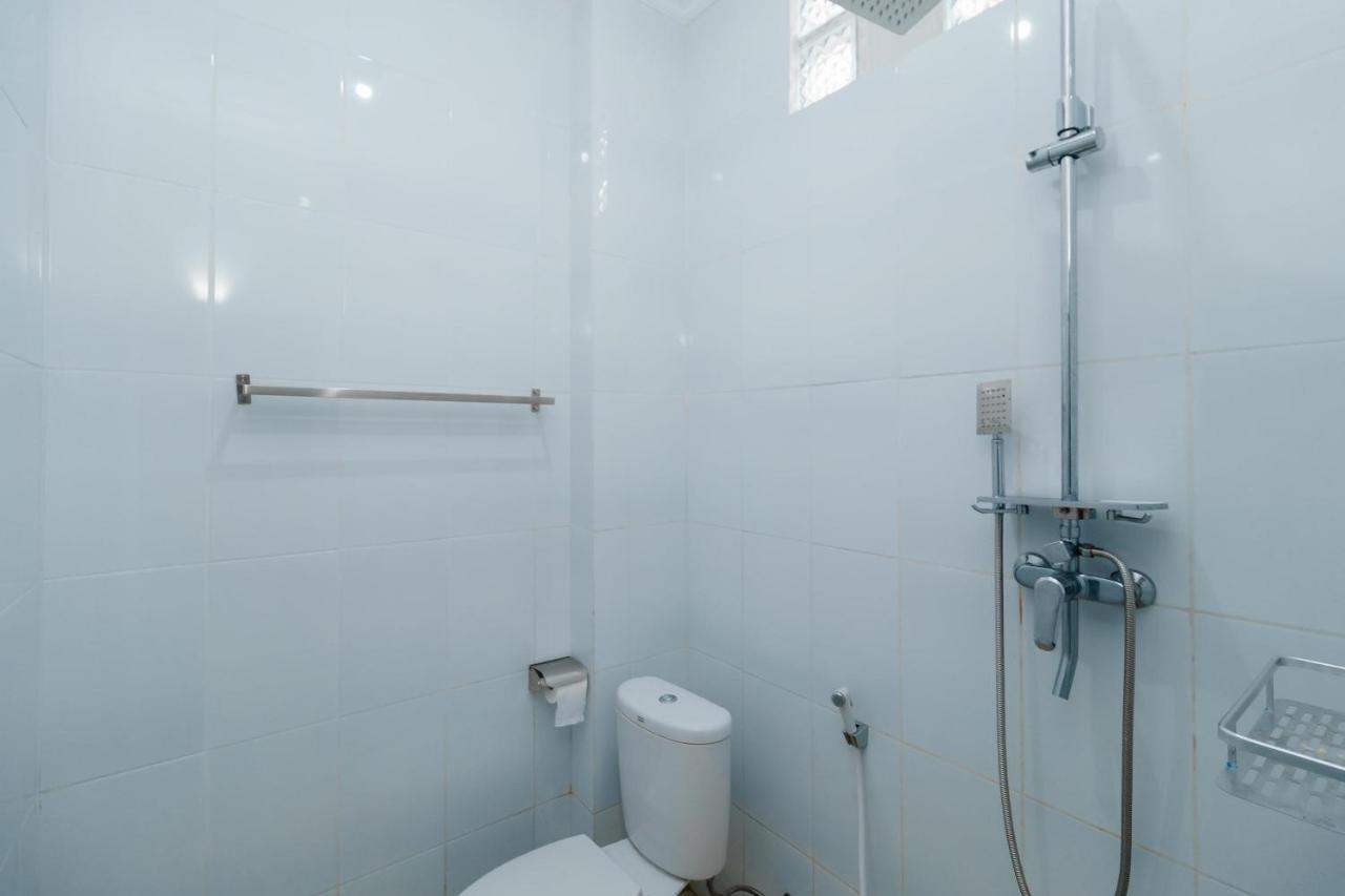 Koolkost Syariah @ Taman Sentosa Cikarang Hotel Bekasi Exterior photo